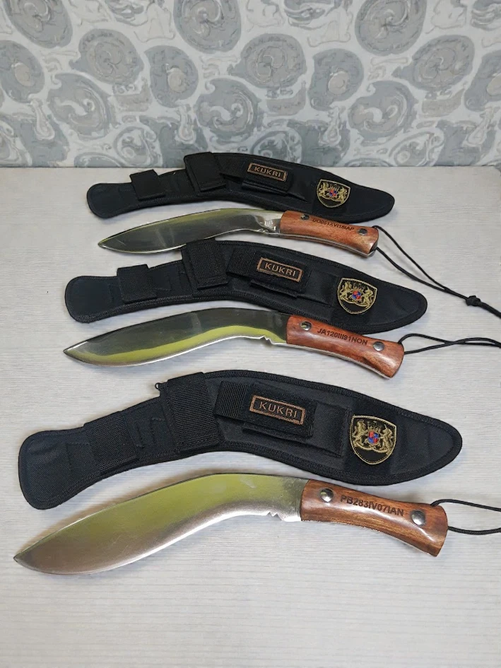 Kukri con funda
