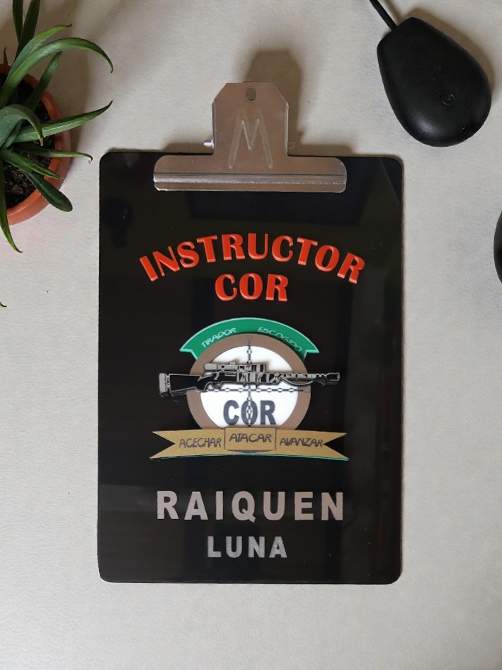 Planillero en acrilico